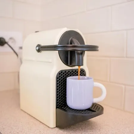 Abuelita Tatil Evi Antipata (Erisos)